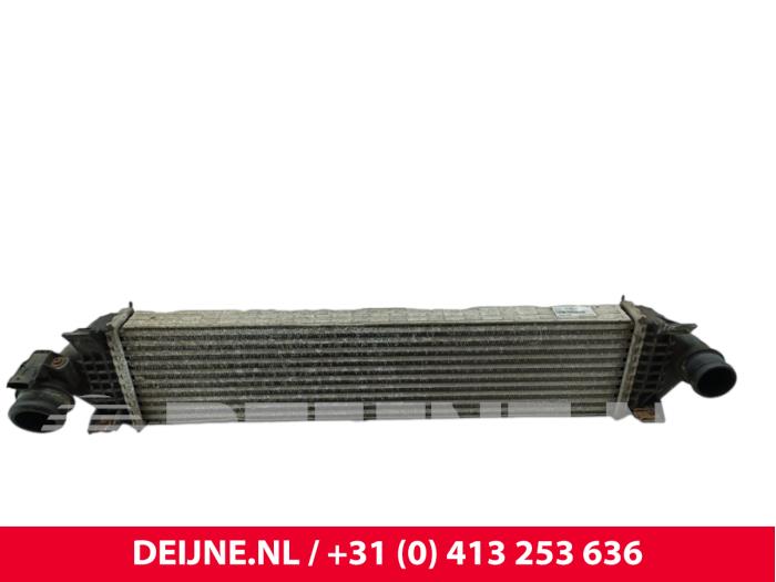 Usados Intercooler Volvo V70 (BW) 1.6 T4 16V Precio € 100,00 Norma de margen ofrecido por van Deijne Onderdelen Uden B.V.