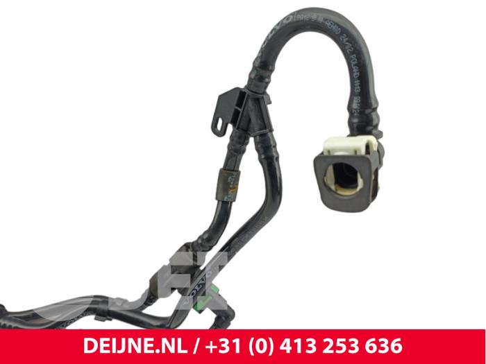 Usagé Conduit (divers) Volvo XC60 II (UZ) 2.0 T8 16V Polestar Engineered AWD Prix € 40,00 Règlement à la marge proposé par van Deijne Onderdelen Uden B.V.