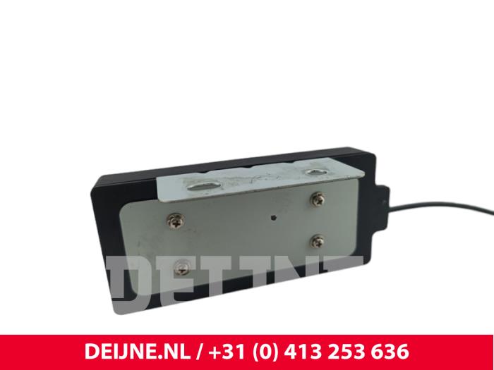 Używane Antena GPS Maxus Deliver 9 2.0 D RWD Cena € 84,70 Z VAT oferowane przez van Deijne Onderdelen Uden B.V.