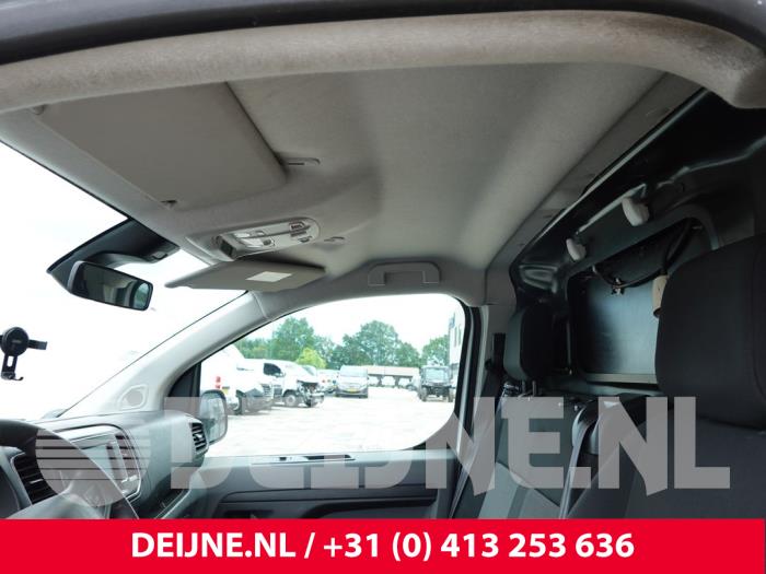 Używane Podsufitka Citroen Jumpy 1.6 Blue HDi 115 Cena na żądanie oferowane przez van Deijne Onderdelen Uden B.V.