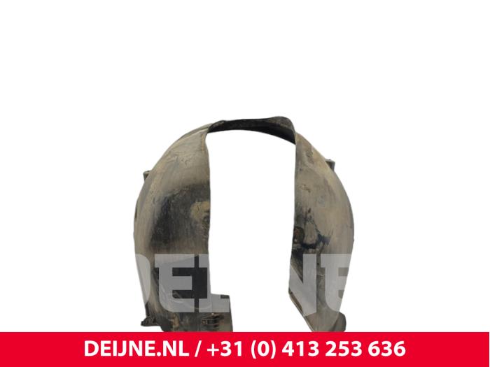 Używane Nadkole Volvo V50 (MW) 1.6 D 16V Cena € 10,00 Procedura marży oferowane przez van Deijne Onderdelen Uden B.V.