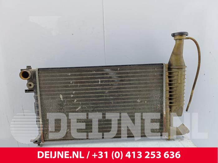 Used Radiator Peugeot Partner Combispace 1.1 Price € 48,40 Inclusive VAT offered by van Deijne Onderdelen Uden B.V.