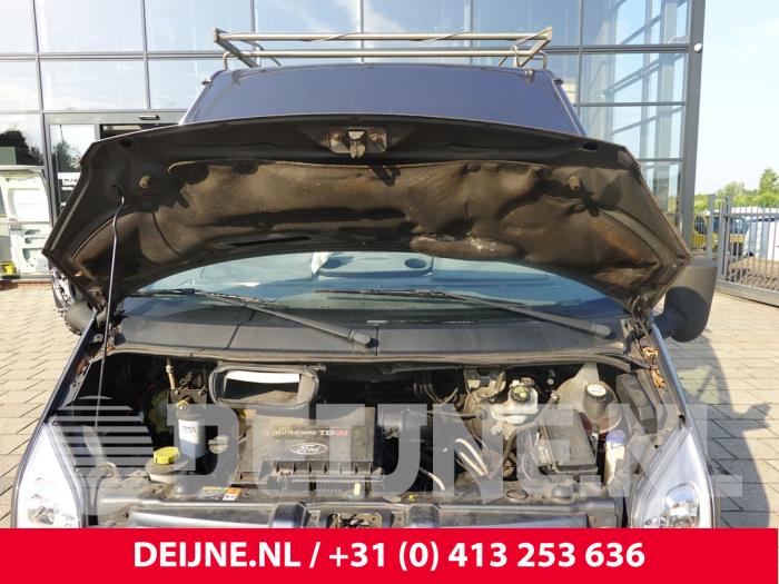 Begagnade Luftfilterhus Ford Transit 2.2 TDCi 16V Pris på förfrågan erbjuds av van Deijne Onderdelen Uden B.V.