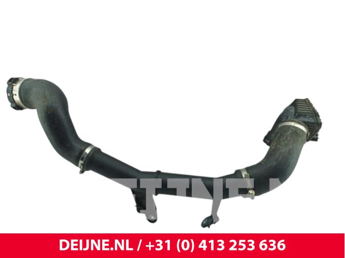 Gebrauchte Intercooler Rohr Lynk &amp; Co 01 1.5 PHEV Preis € 66,55 Mit Mehrwertsteuer angeboten von van Deijne Onderdelen Uden B.V.