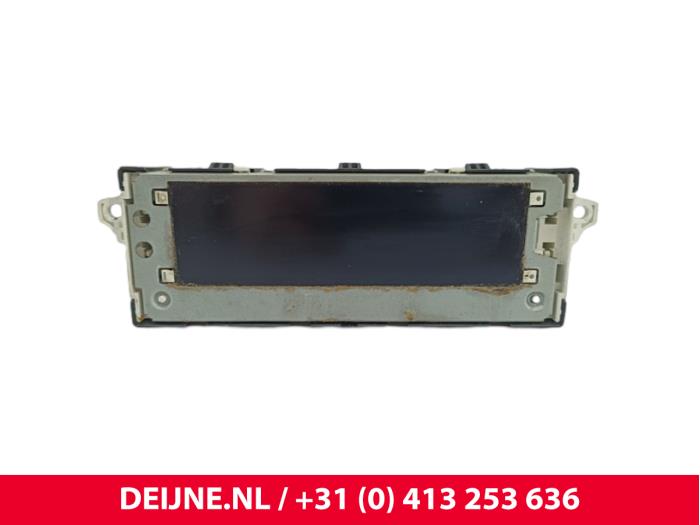 Begagnade Innerdisplay Citroen Jumpy 1.6 Blue HDi 95 Pris € 181,50 Inklusive moms erbjuds av van Deijne Onderdelen Uden B.V.
