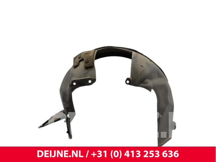 Używane Nadkole Ford Transit Courier 1.6 TDCi Cena € 48,40 Z VAT oferowane przez van Deijne Onderdelen Uden B.V.