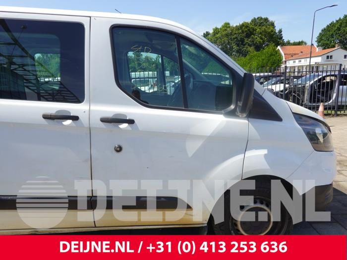 Usados Ventanilla triangular derecha delante Ford Transit Custom 2.0 TDCi 16V Eco Blue 105 Precio de solicitud ofrecido por van Deijne Onderdelen Uden B.V.