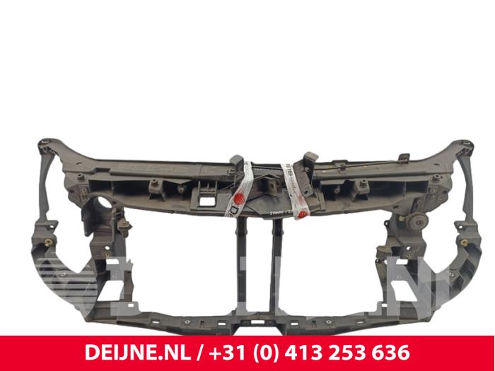 Używane Panel przedni Opel Movano 2.3 CDTi Biturbo 16V RWD Cena € 248,05 Z VAT oferowane przez van Deijne Onderdelen Uden B.V.