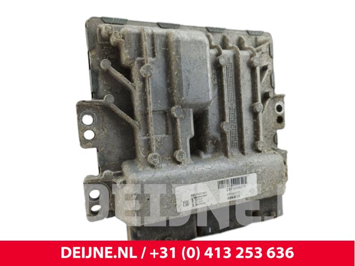 Used Engine management computer Renault Master III (FV) 2.3 dCi 125 16V FWD Price € 223,85 Inclusive VAT offered by van Deijne Onderdelen Uden B.V.