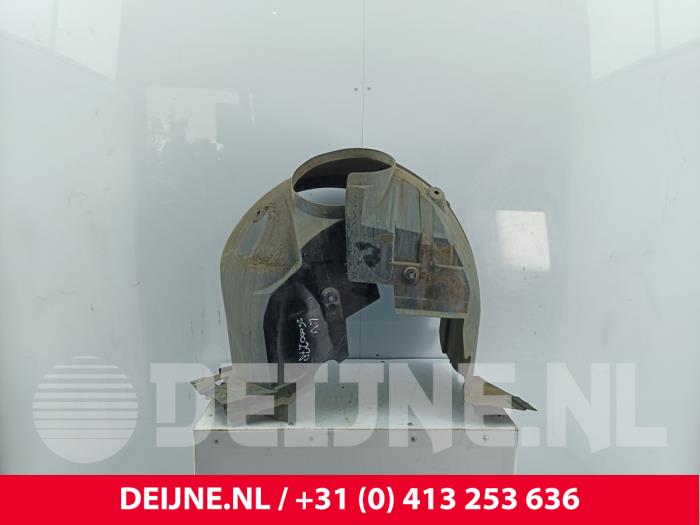 Używane Nadkole Mercedes Vito (447.6) 2.2 114 CDI 16V Cena € 36,30 Z VAT oferowane przez van Deijne Onderdelen Uden B.V.