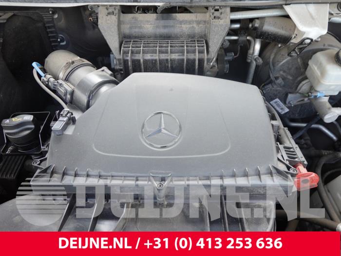 Gebrauchte Luftfiltergehäuse Mercedes Sprinter 3,5t (907.6/910.6) 311 CDI 2.1 D FWD Preis auf Anfrage angeboten von van Deijne Onderdelen Uden B.V.