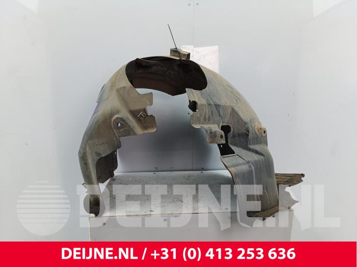 Używane Nadkole Mercedes Sprinter 3,5t (907.6/910.6) 311 CDI 2.1 D FWD Cena € 35,00 Procedura marży oferowane przez van Deijne Onderdelen Uden B.V.
