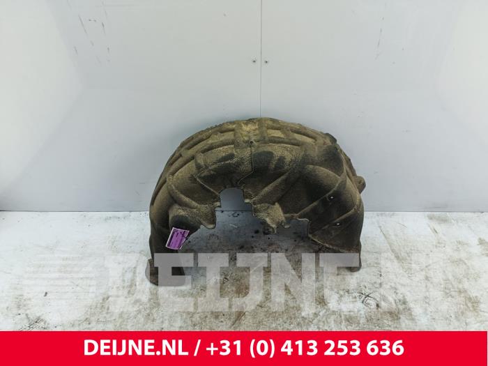 Używane Nadkole Volvo C40 Recharge (XK) Recharge Twin 78 kWh Cena € 60,50 Z VAT oferowane przez van Deijne Onderdelen Uden B.V.
