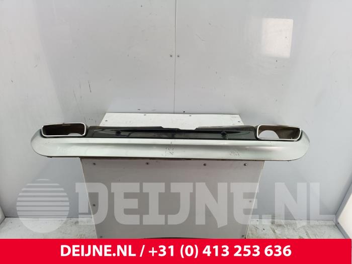 Begagnade Diffuser, bakre stötfångare Volvo V60 I (FW/GW) 2.4 D6 20V Plug-in Hybrid AWD Pris € 30,00 Marginaltabell erbjuds av van Deijne Onderdelen Uden B.V.