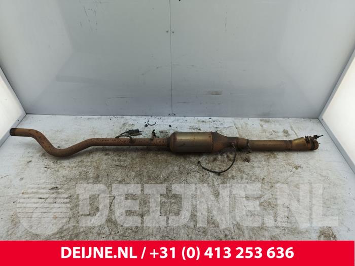 Używane Katalizator Mercedes Vito (447.6) 2.2 114 CDI 16V Cena € 363,00 Z VAT oferowane przez van Deijne Onderdelen Uden B.V.
