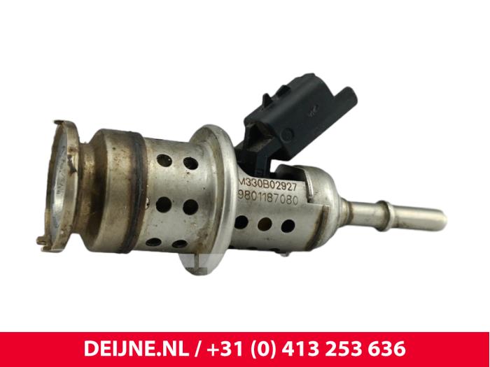 Używane Wtryskiwacz AdBlue Citroen Jumpy 2.0 Blue HDI 145 Cena € 78,65 Z VAT oferowane przez van Deijne Onderdelen Uden B.V.