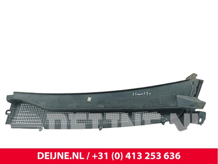 Używane Parawan Citroen Jumpy 2.0 Blue HDI 145 Cena € 24,20 Z VAT oferowane przez van Deijne Onderdelen Uden B.V.