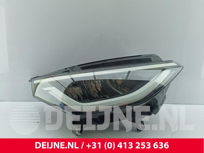 Używane Reflektor prawy Volkswagen ID.Buzz Cargo (EBA) 77 kWh Cena € 653,40 Z VAT oferowane przez van Deijne Onderdelen Uden B.V.