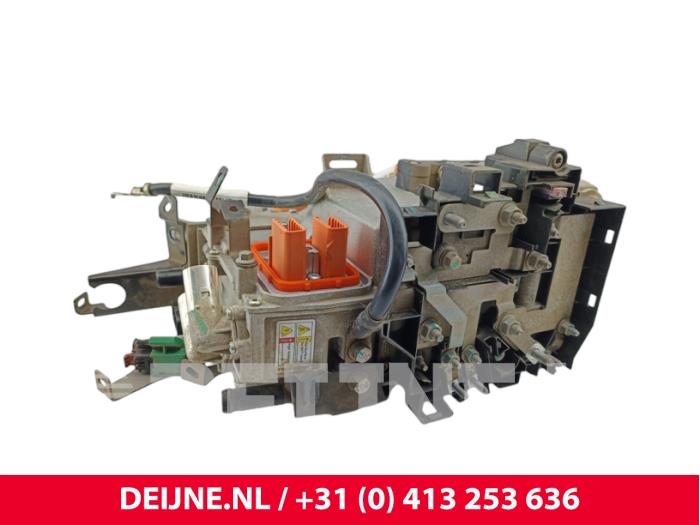 Używane DC/CD konwertor Lynk &amp; Co 01 1.5 PHEV Cena € 514,25 Z VAT oferowane przez van Deijne Onderdelen Uden B.V.