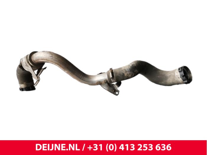 Gebrauchte Intercooler Rohr Opel Vivaro 1.6 CDTI BiTurbo 140 Preis € 84,70 Mit Mehrwertsteuer angeboten von van Deijne Onderdelen Uden B.V.