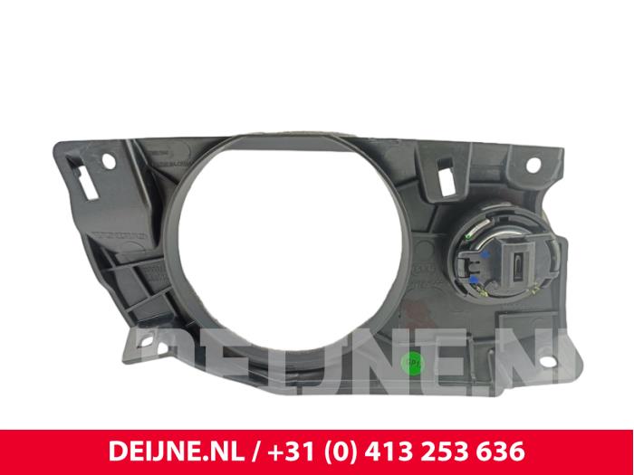 Używane Glosnik Volvo EX30 Single Motor Cena € 48,40 Z VAT oferowane przez van Deijne Onderdelen Uden B.V.