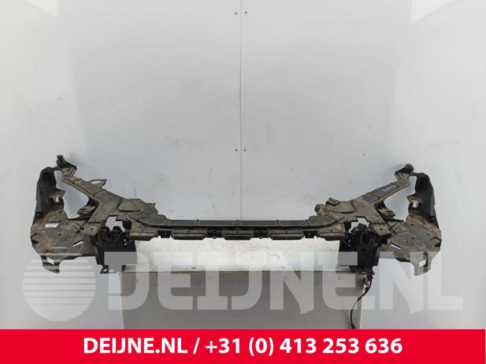 Begagnade Front Volvo V40 (MV) 2.0 D3 16V Pris € 350,00 Marginaltabell erbjuds av van Deijne Onderdelen Uden B.V.