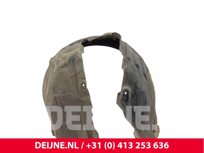 Używane Nadkole Volvo V40 (MV) 2.0 D3 16V Cena € 35,00 Procedura marży oferowane przez van Deijne Onderdelen Uden B.V.