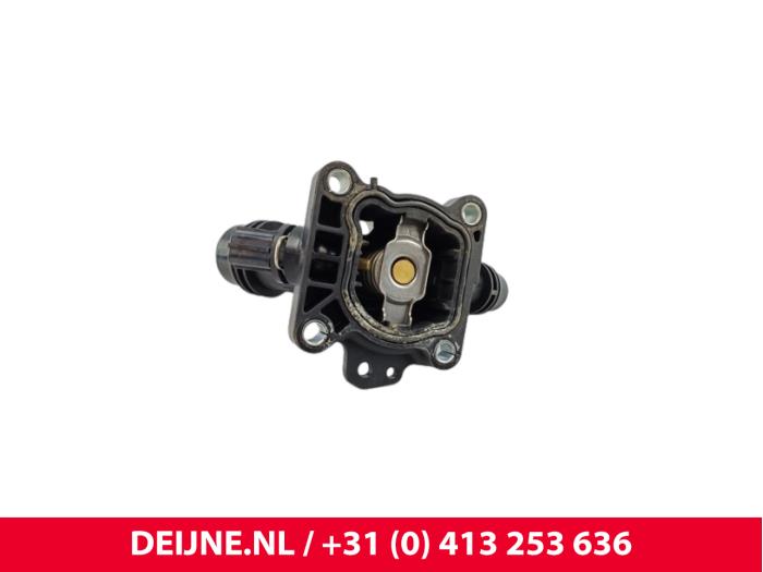 Begagnade Termostathus Volvo V60 I (FW/GW) 2.4 D6 20V Plug-in Hybrid AWD Pris € 45,00 Marginaltabell erbjuds av van Deijne Onderdelen Uden B.V.