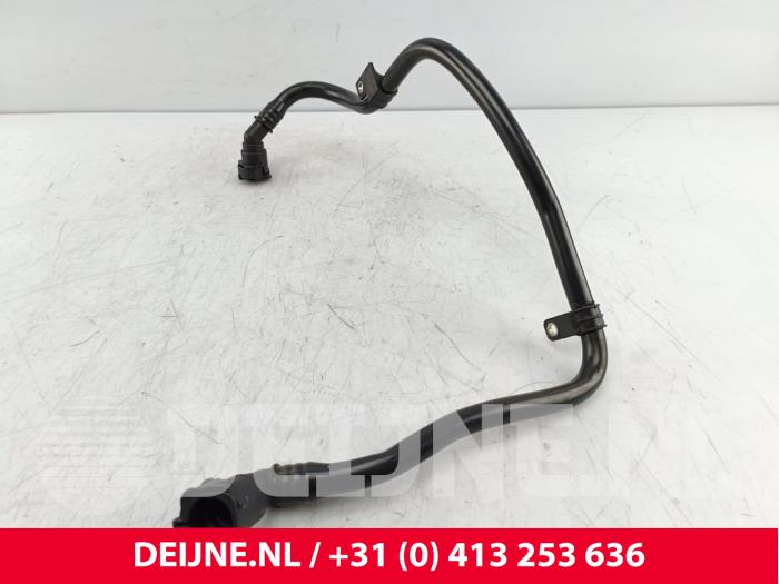 Begagnade Vattenrör Volvo XC90 II 2.0 D5 16V AWD Pris € 25,00 Marginaltabell erbjuds av van Deijne Onderdelen Uden B.V.