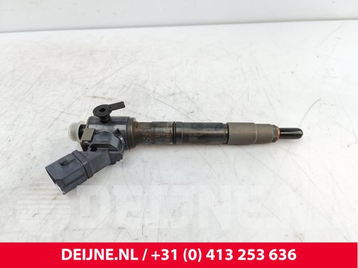 Usagé Injecteurs Volvo S90 II 2.0 D5 16V AWD Prix € 250,00 Règlement à la marge proposé par van Deijne Onderdelen Uden B.V.