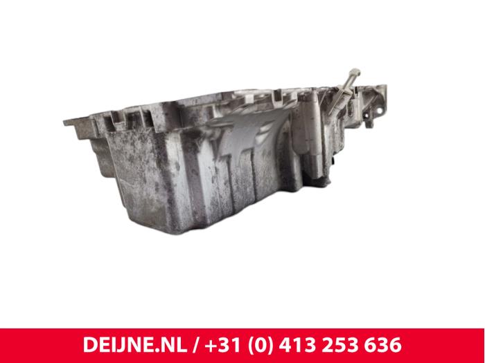 Used Sump Volvo V60 I (FW/GW) 2.4 D5 20V AWD Twin Engine Plug-in Hybrid Price € 300,00 Margin scheme offered by van Deijne Onderdelen Uden B.V.