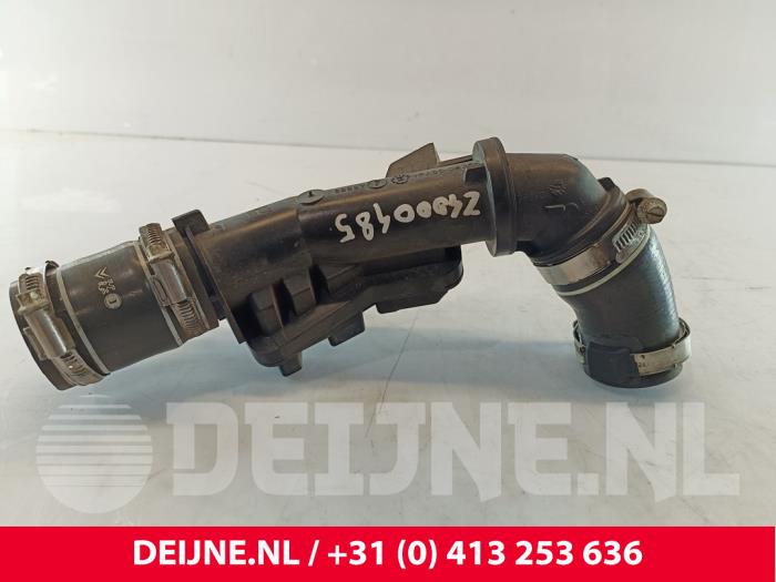 Gebrauchte Intercooler Rohr Toyota ProAce Verso 2.0 D-4D 150 16V Preis € 36,30 Mit Mehrwertsteuer angeboten von van Deijne Onderdelen Uden B.V.