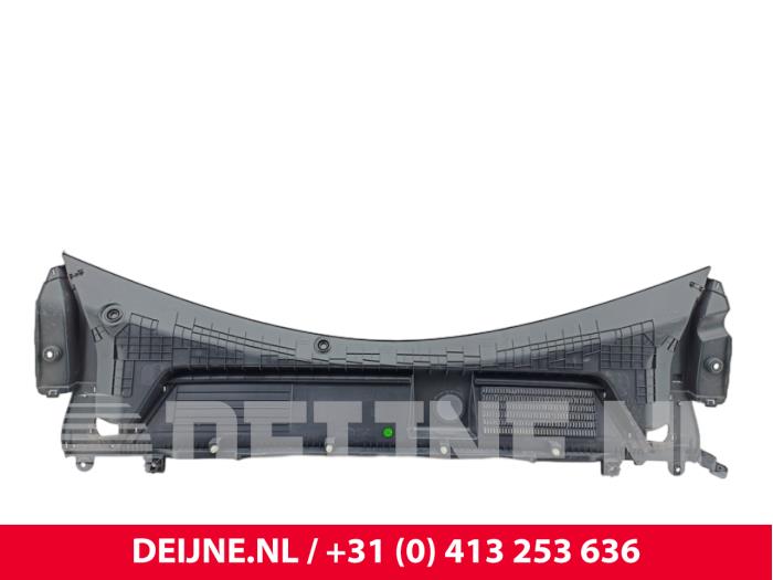Używane Parawan BYD Seal Design RWD 82.5 kWh Cena € 211,75 Z VAT oferowane przez van Deijne Onderdelen Uden B.V.