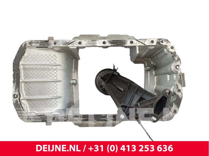 Ölwanne van een Toyota ProAce 1.6 D-4D 95 16V Worker 2018