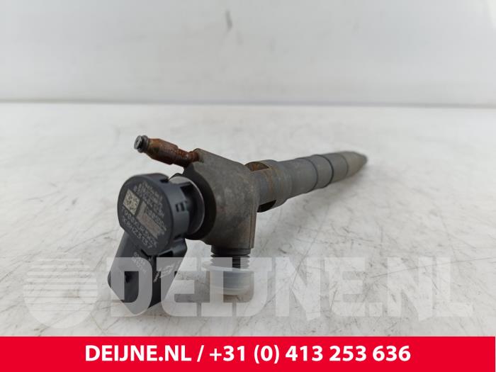Usagé Injecteurs Volkswagen Crafter (SY) 2.0 TDI Prix € 181,50 Prix TTC proposé par van Deijne Onderdelen Uden B.V.