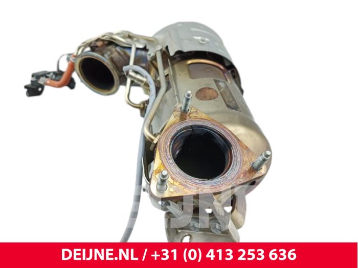 Używane Katalizator Lynk &amp; Co 08 1.5 Core, More Cena € 1.663,75 Z VAT oferowane przez van Deijne Onderdelen Uden B.V.