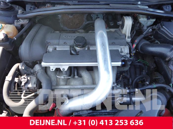 Intercooler Rohr Volvo V70 (SW), 1999 / 2008 2.4 T 20V AWD, Kombi/o, Benzin, 2.435cc, 147kW (200pk), 4x4, B5244T3, 2001-09 / 2002-08, SW58 (Gebraucht)