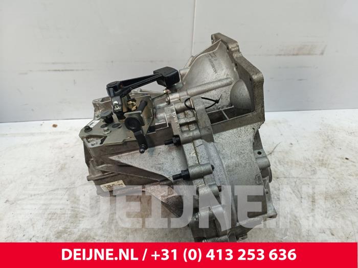 Getriebe van een Ford Transit Connect (PJ2) 1.6 TDCi 16V 75 2014