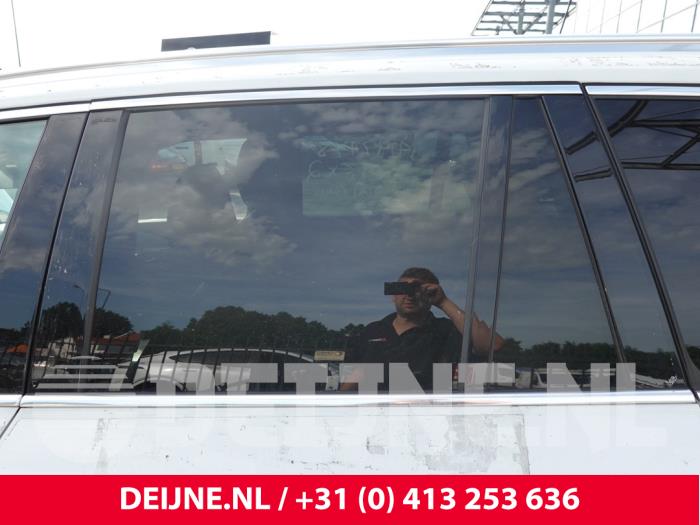 Usados Ventanilla triangular izquierda detrás Volvo XC90 II 2.0 B6 Mild Hybrid Geartronic 16V AWD Precio de solicitud ofrecido por van Deijne Onderdelen Uden B.V.