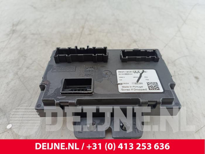 Używane Modul climatronic Ford Transit 2.0 TDCi 16V Eco Blue 130 Cena na żądanie oferowane przez van Deijne Onderdelen Uden B.V.