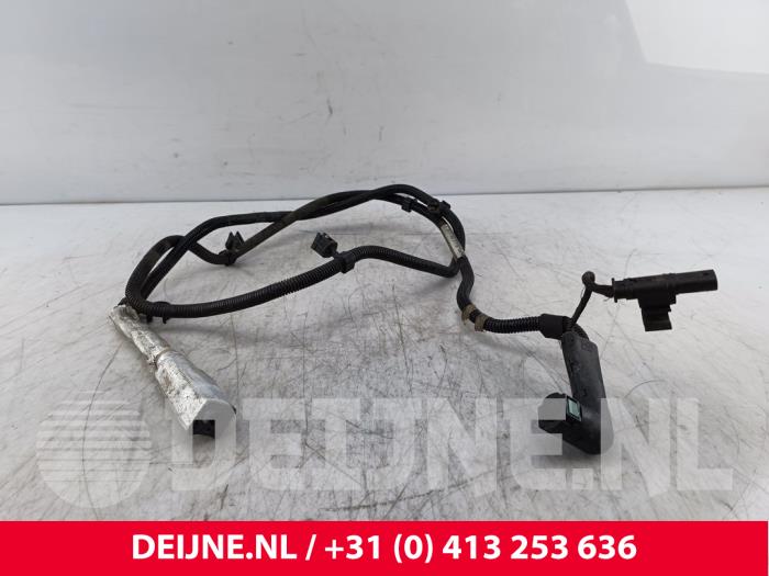 Używane Przewód AdBlue Mercedes Sprinter 3t (910.6) 211 CDI 2.1 D FWD Cena na żądanie oferowane przez van Deijne Onderdelen Uden B.V.