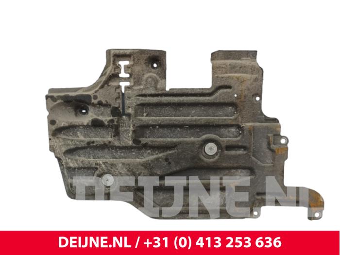 Trunk undertray