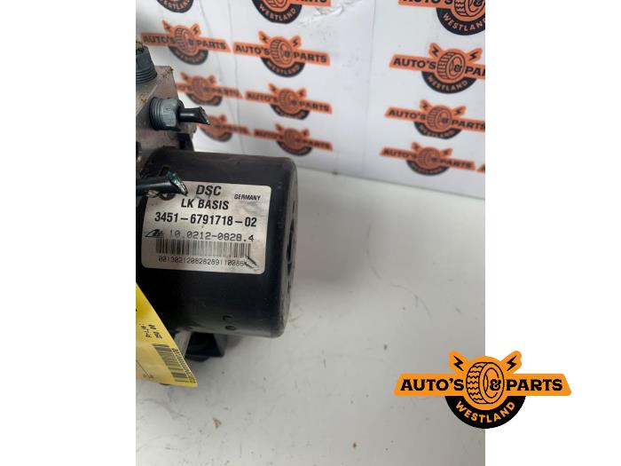 Begagnade ABS-pump BMW 3 serie (F30) 316i 1.6 16V Pris € 99,99 Marginaltabell erbjuds av Auto's en Parts Westland B.V.