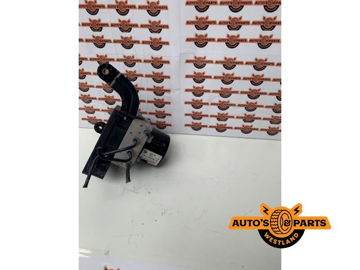 Begagnade ABS-pump BMW 1 serie (F20) 120d 2.0 16V Pris € 69,99 Marginaltabell erbjuds av Auto's en Parts Westland B.V.