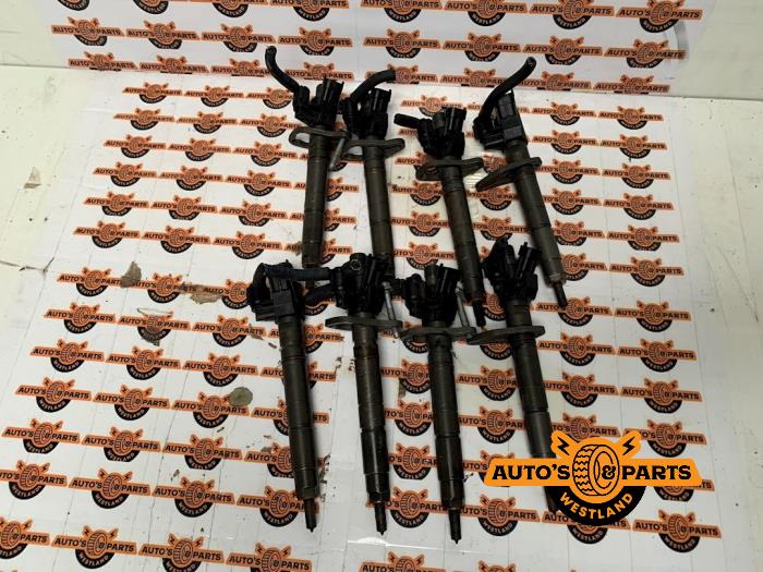 Gebrauchte Einspritzdüse (Diesel) Landrover Range Rover Sport (LW) 4.4 SDV8 32V Preis € 200,00 Margenregelung angeboten von Auto's en Parts Westland B.V.