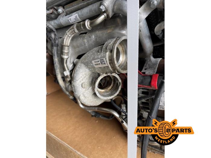 Engine from a Porsche Macan (95B) 3.6 V6 24V Turbo 2016