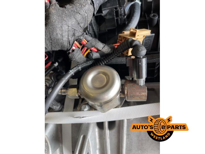 Engine from a Porsche Macan (95B) 3.6 V6 24V Turbo 2016