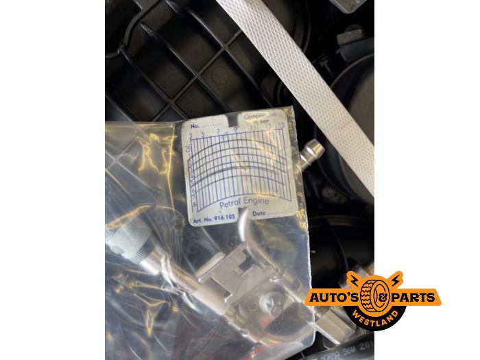 Engine from a Porsche Macan (95B) 3.6 V6 24V Turbo 2016