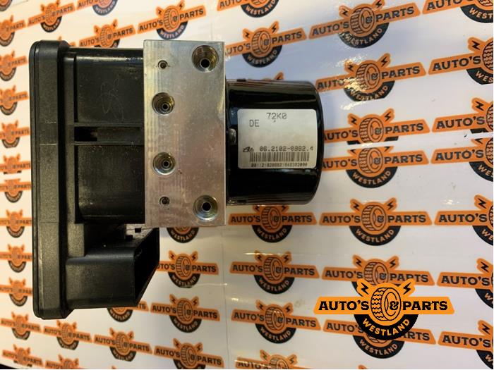 Begagnade ABS-pump Suzuki Swift (ZA/ZC/ZD1/2/3/9) 1.3 VVT 16V Pris på förfrågan erbjuds av Auto's en Parts Westland B.V.