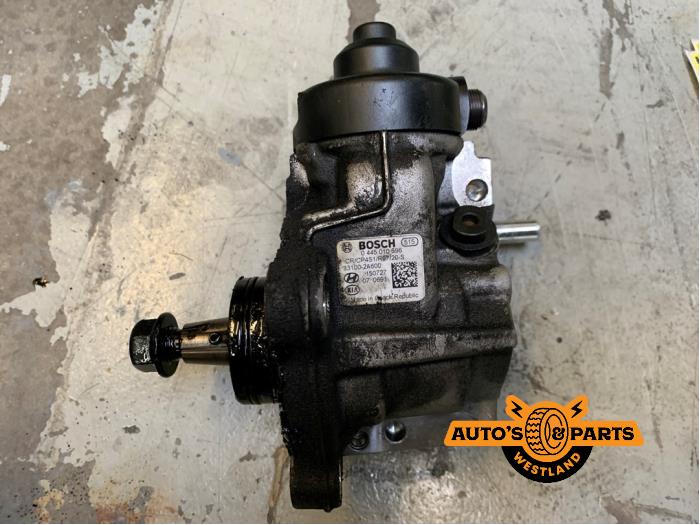 Begagnade Dieselpump Kia Optima (JFA) 1.7 CRDi 16V Pris € 200,00 Marginaltabell erbjuds av Auto's en Parts Westland B.V.